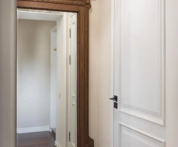 White Door Апартаменти Одеса