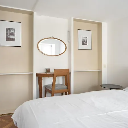 Appartement White Door *