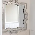 White Door Lejlighed